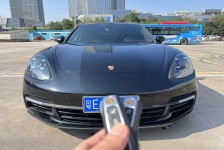 保时捷Panamera