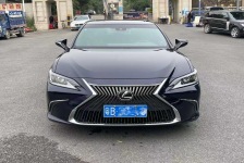 雷克萨斯ES