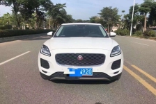 捷豹 XE