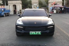保时捷 卡宴