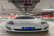 保时捷Panamera