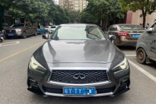 英菲尼迪Q50