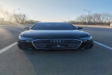 奥迪A6L