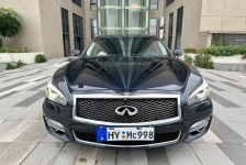 英菲尼迪Q70L