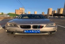 宝马X1