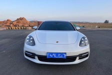 保时捷Panamera
