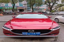 马自达 Mazda3 Axela昂克赛拉三厢