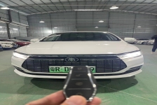 比亚迪 秦
