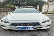 英菲尼迪Q50