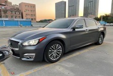 英菲尼迪Q70L