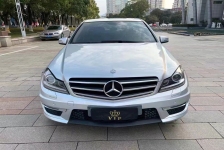 奔驰C级