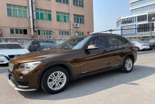 宝马X1