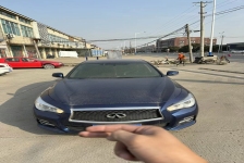 英菲尼迪Q50