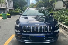 Jeep 自由光