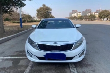 起亚K5