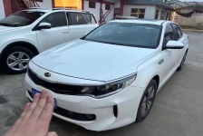 起亚K5
