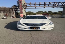 现代 索纳塔八