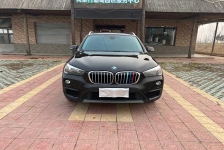 宝马X1