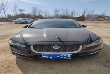 捷豹 XJL