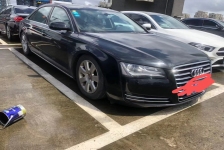 奥迪 A8