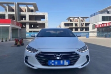 现代 朗动