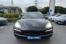 保时捷 卡宴
