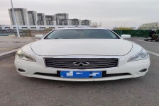 英菲尼迪Q70L