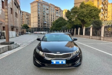 起亚K5