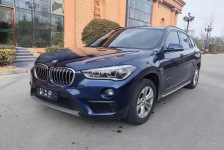 宝马X1