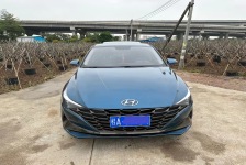 现代 伊兰特
