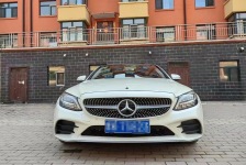 奔驰C级