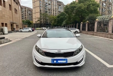起亚K5