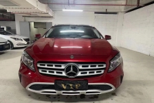 奔驰GLA级