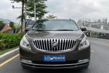 别克GL8