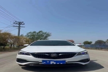 别克 威朗
