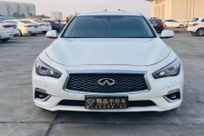 英菲尼迪Q50