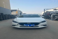 马自达 Mazda3 Axela昂克赛拉三厢