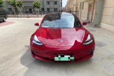 特斯拉 Model 3