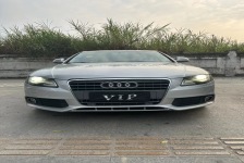 奥迪A4