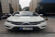 比亚迪S7