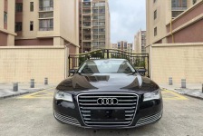 奥迪 A8