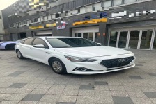 现代 悦动