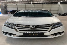 本田 艾力绅