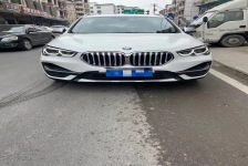 宝马X1