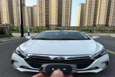 比亚迪 秦