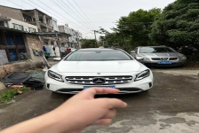 奔驰GLA级