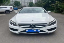 奔驰C级