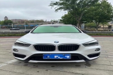 宝马X1