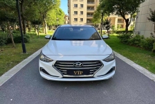 现代 悦动