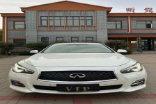 英菲尼迪Q50